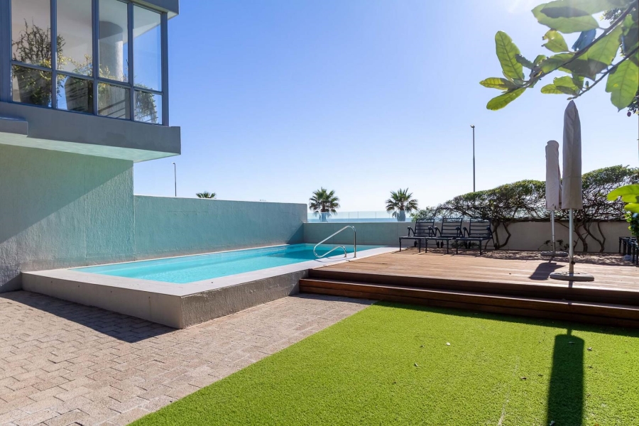 3 Bedroom Property for Sale in Mouille Point Western Cape